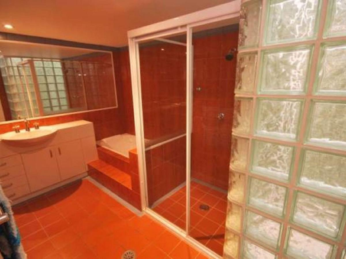 Appartamento The Clippers 1 Fabulous Waterfront Unit Salamander Bay Esterno foto