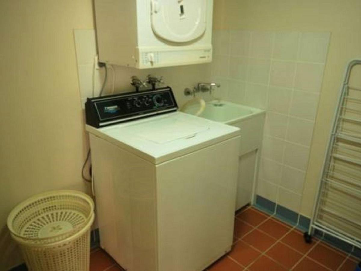 Appartamento The Clippers 1 Fabulous Waterfront Unit Salamander Bay Esterno foto